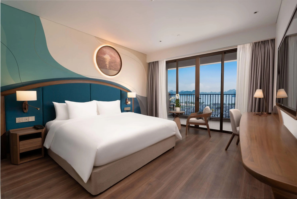 Wyndham Garden Sonasea Van Don
