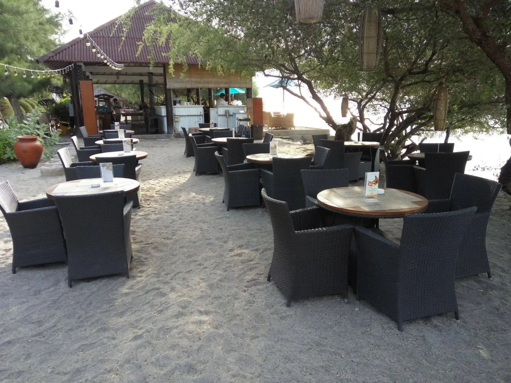 Jambuluwuk Oceano Gili Trawangan