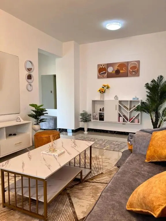 Cozy 1 bedroom Serviced apartment in Nairobi suburbs.