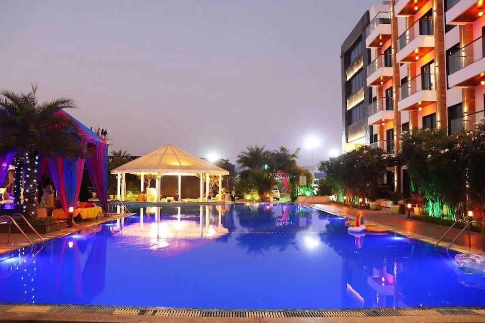 Skyline Resort & Convention Centre