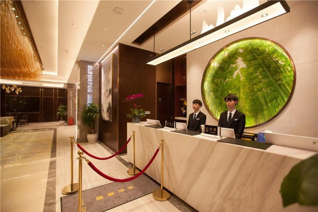 Newpinke Wuhu Hotel (Wuhan Yangtze New Area Wuhu Metro Station Branch)