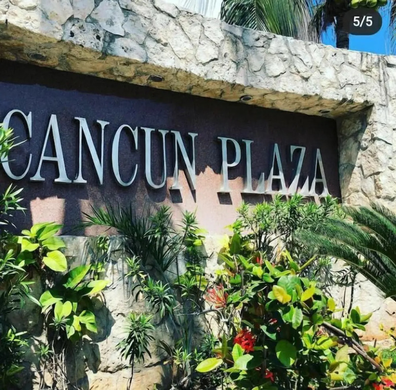 Cancun Plaza Condo Mexico