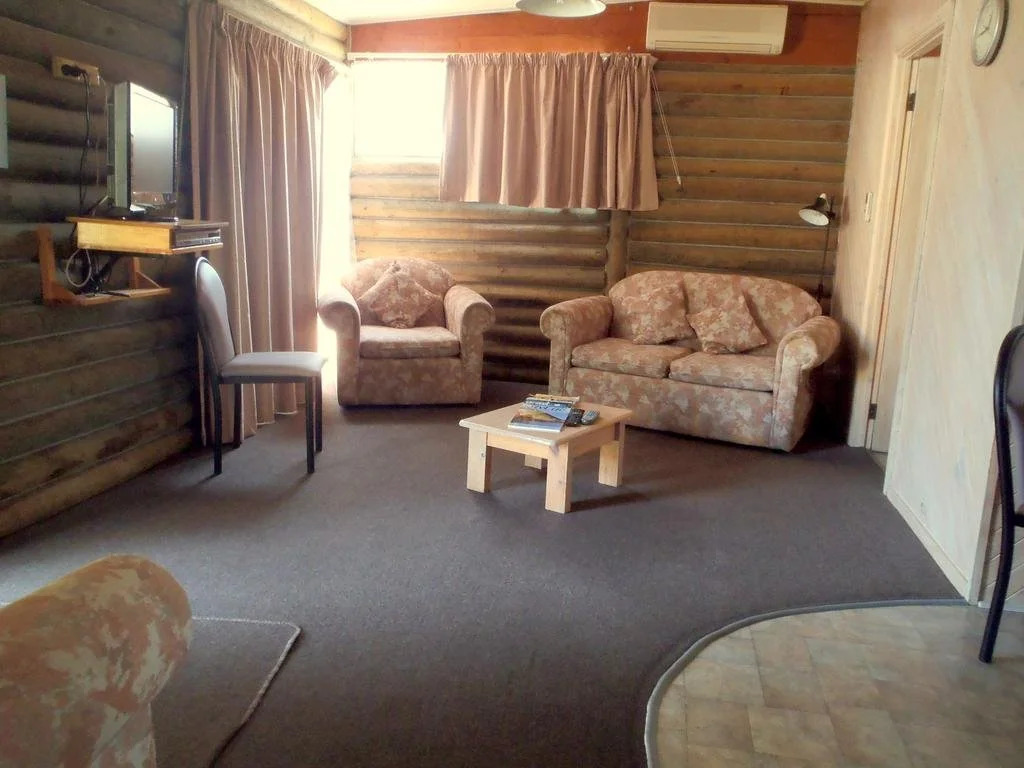 Lazy Acre Log Cabins