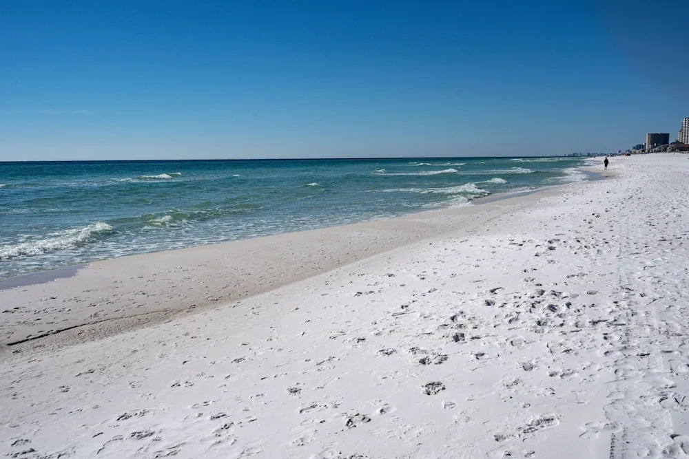 Beach Manor at Tops'l 603 by Destin Getaways