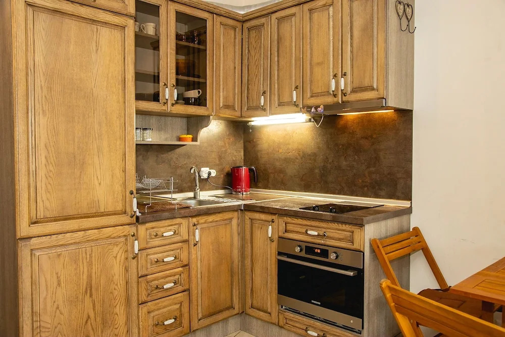 FM Premium 1-BDR Apartment with Pool & Parking - Summer Days