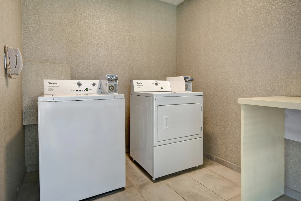 Hampton Inn & Suites Alexandria Old Town Area South