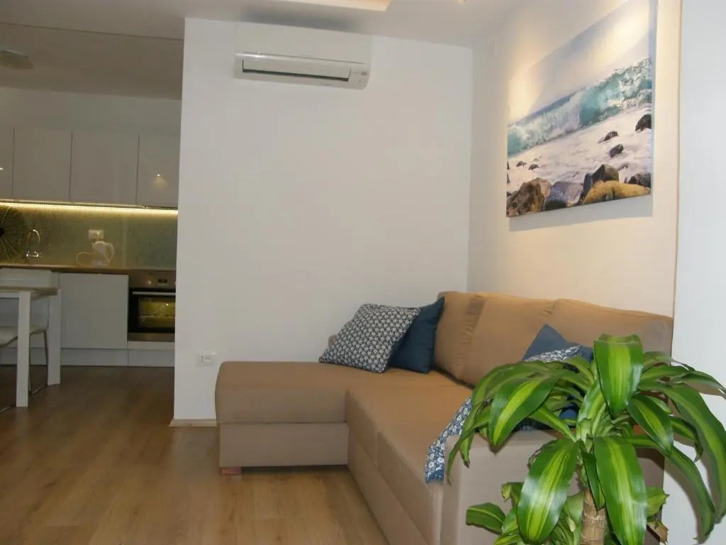 Apartments Eta