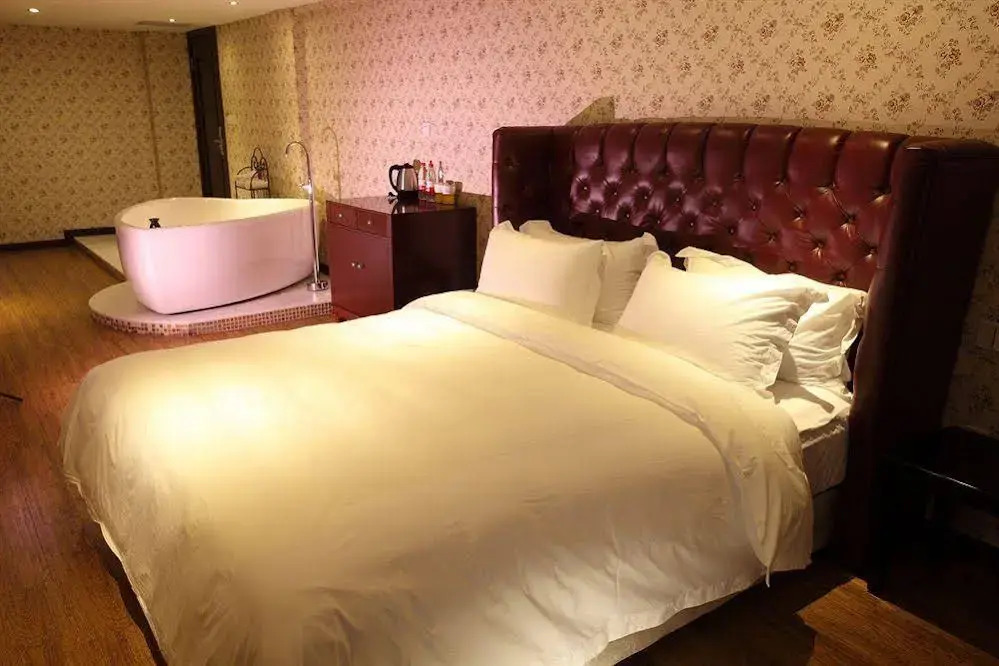 Shenanbei Boutique Hotel