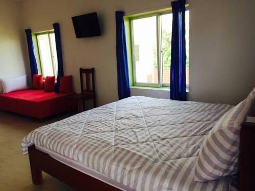 Sophat Villa