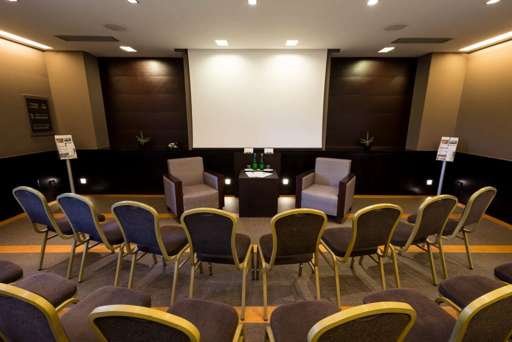 Hotel Forum