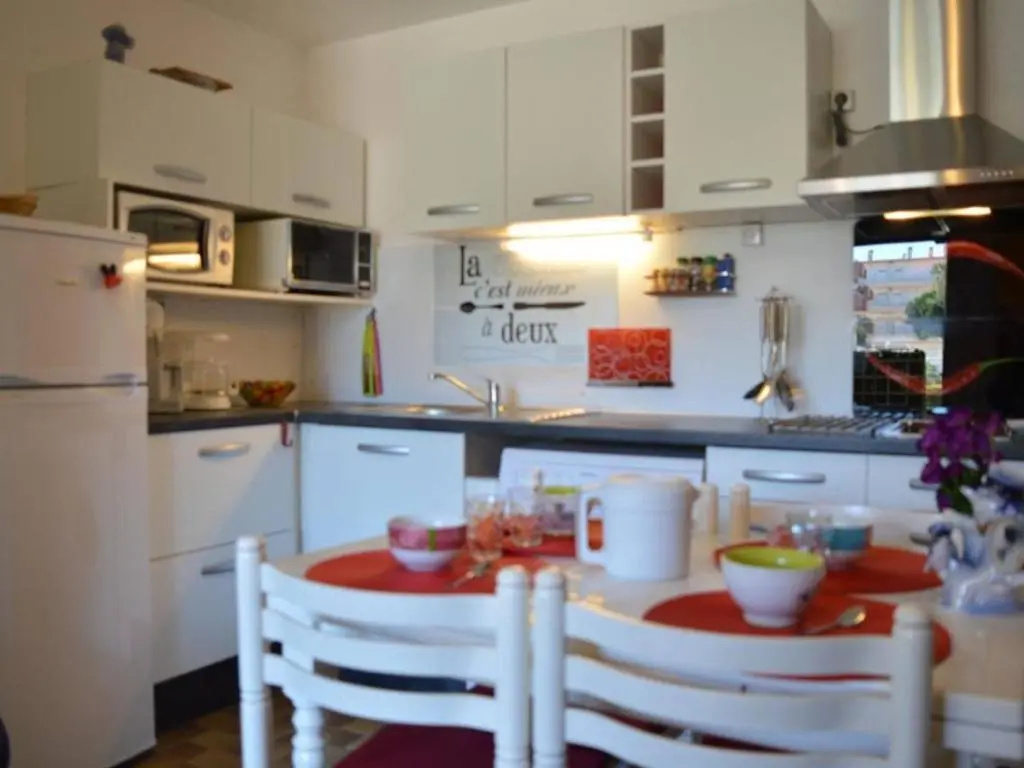 Appartement Saint-Cyprien, 1 pièce, 4 personnes - FR-1-225D-408