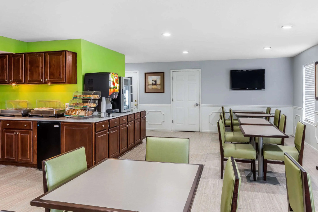 Quality Inn Gallatin-Nashville Metro