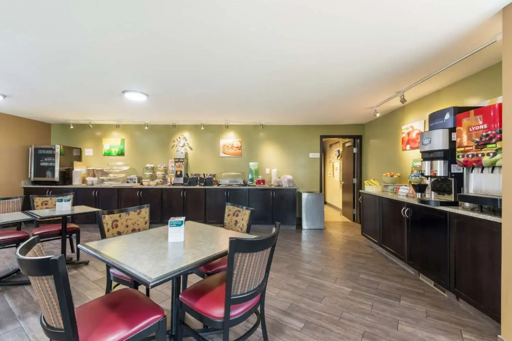 Rodeway Inn Portland Airport