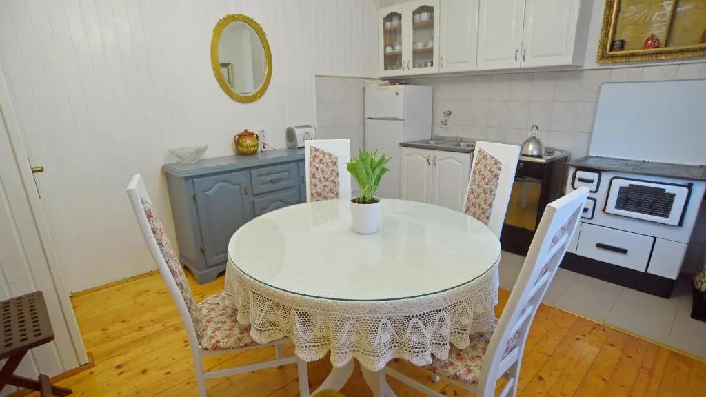 Central & Vintage Apartment Sinj