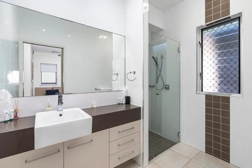 Aurelia 3 Bedroom Holiday Home Palm Cove