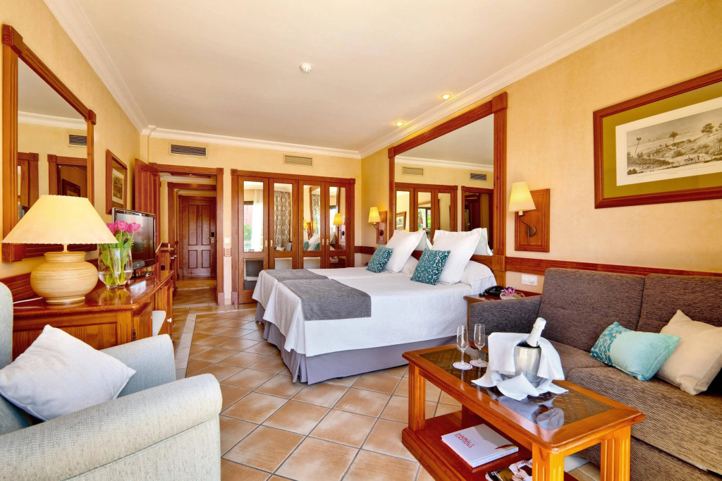 GF GRAN COSTA ADEJE*****