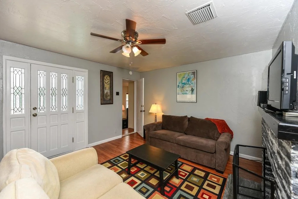 Coastal Surfside By Beachside Management