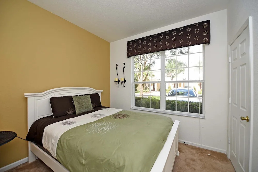 Windsor Hills-RU424