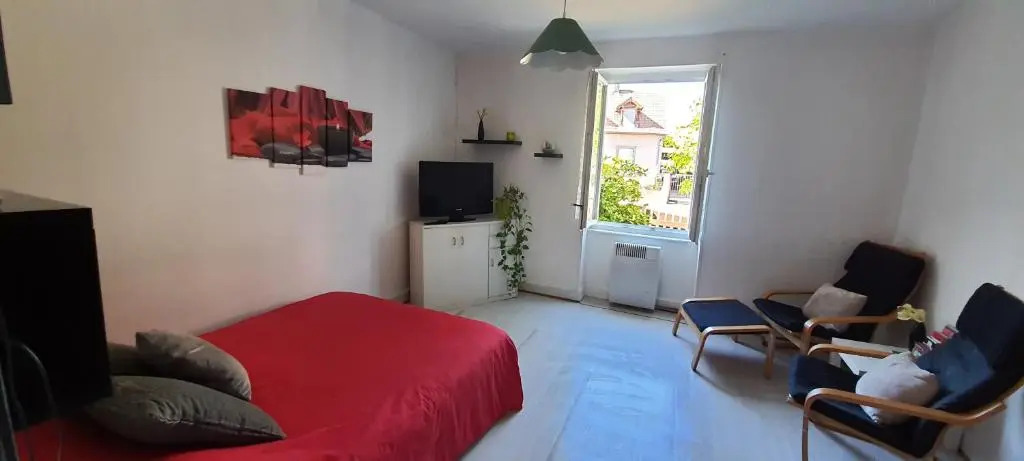 Appartement climatisé avec jardin