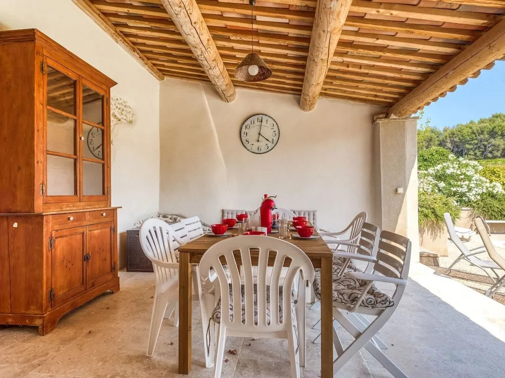 Holiday Home in Rasteau with Private Pool