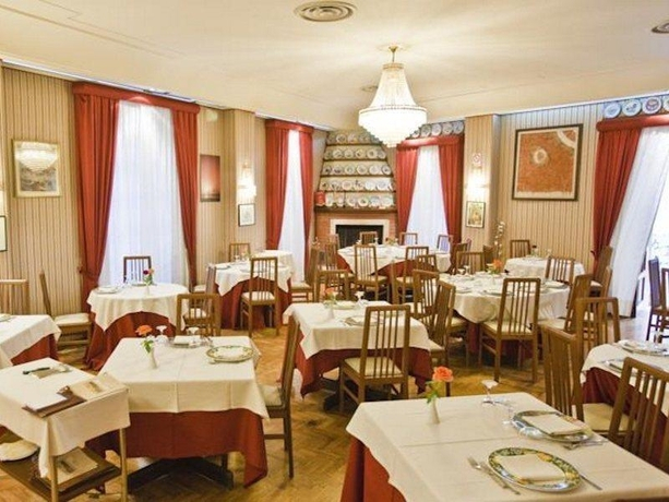 Hotel Moderno
