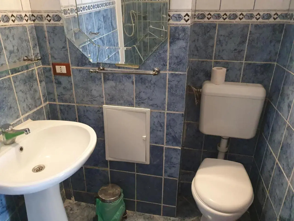 2 rooms unirii
