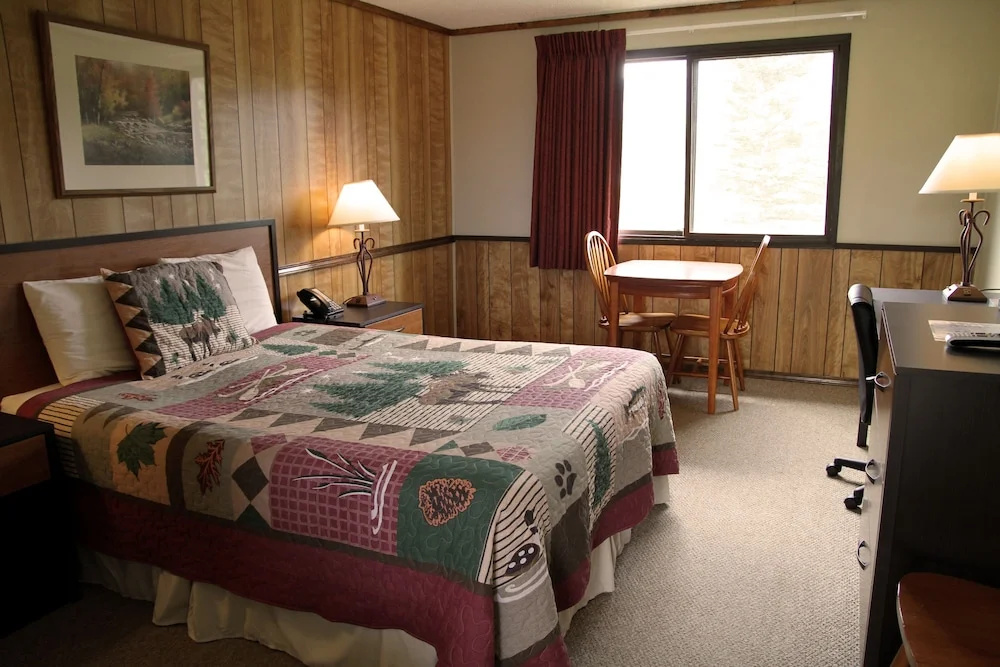 Denali Park Hotel
