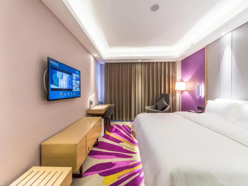 Lavande Hotel·Foshan  Zhoucun Liguang Road Xunfenggang Metro station