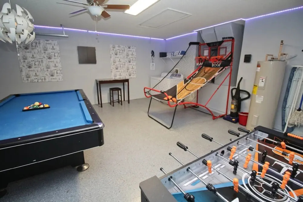 Gorgeous 4 Bed Home In Gated Community