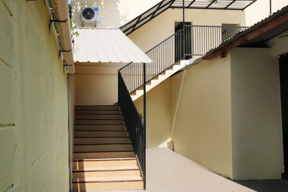 Airy Mulyorejo Kalijudan 125B Surabaya