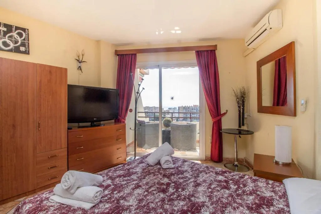 Duquesa 704 by IVI Real Estate