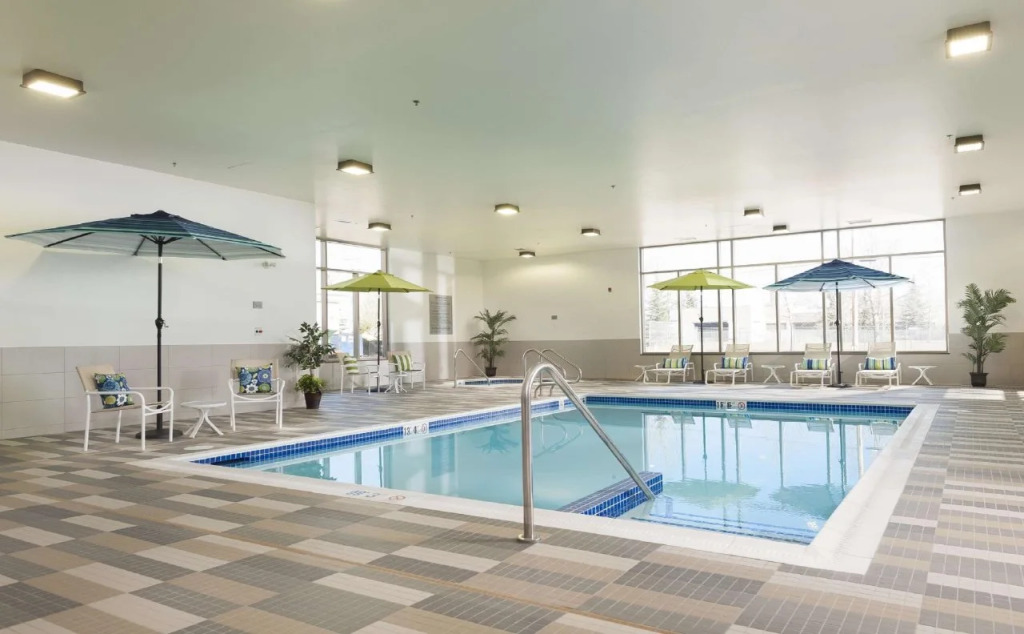 Hampton Inn & Suites by Hilton, Airdrie, AB, Canada