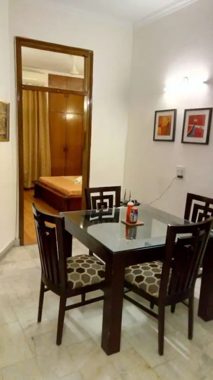 Woodpecker - 2 Bedroom Service Apartment