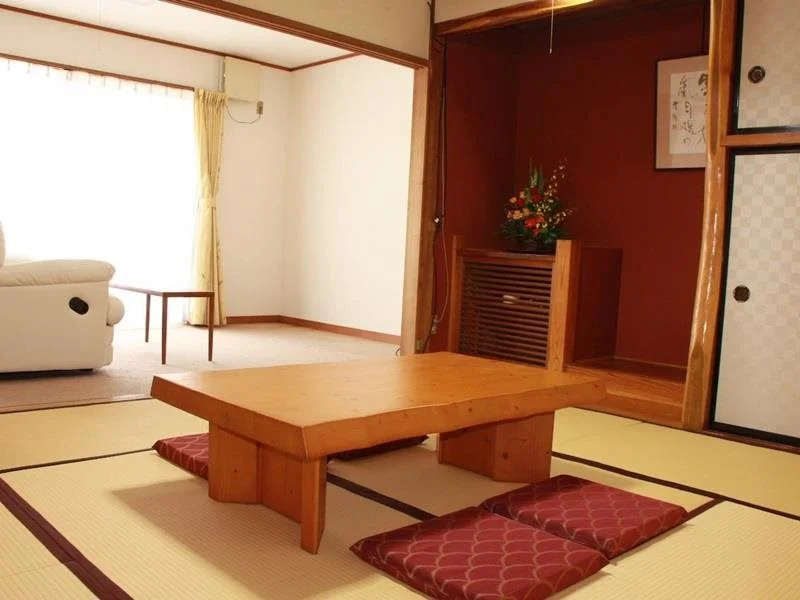 Guest House Wind Inn Hakuba