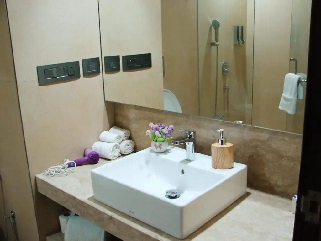 Hotel Grand Maple