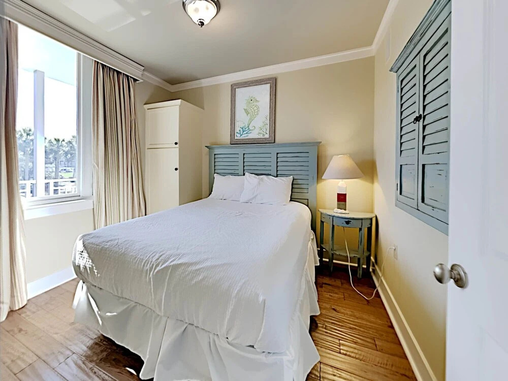 Gulf Place Six Palms #2B - BB's Hideaway by Southern Vacation Rentals