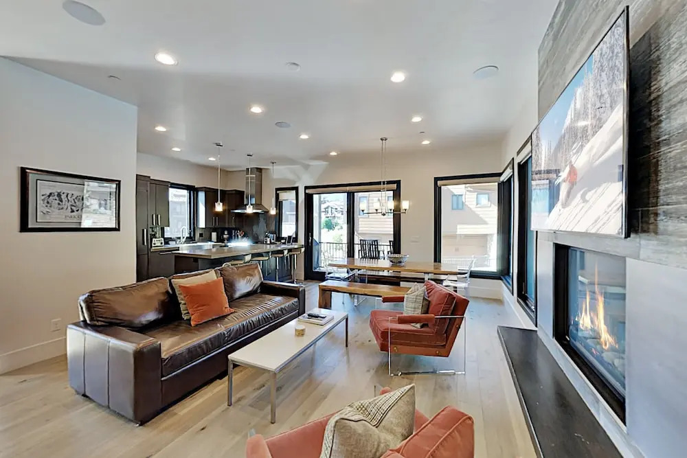 4264wd90 3 Bedroom Townhouse