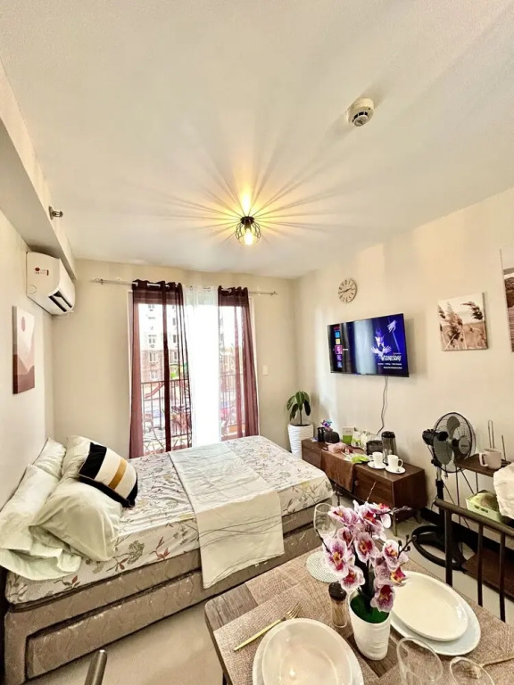Studio Retreat with Balcony and Pool