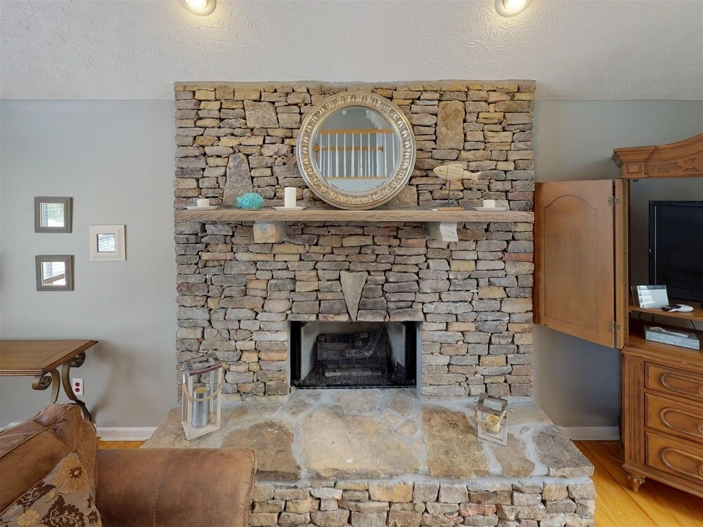 Cove Point Getaway