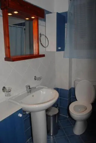Paradise Studios & Apartments