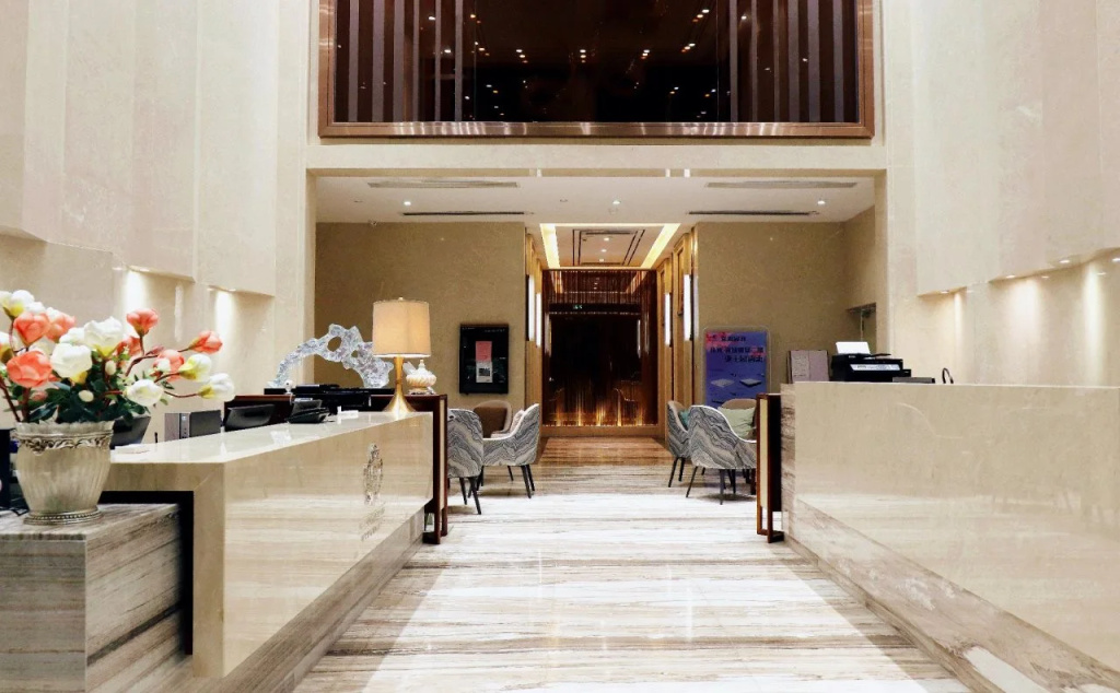 Royal Star Apartment