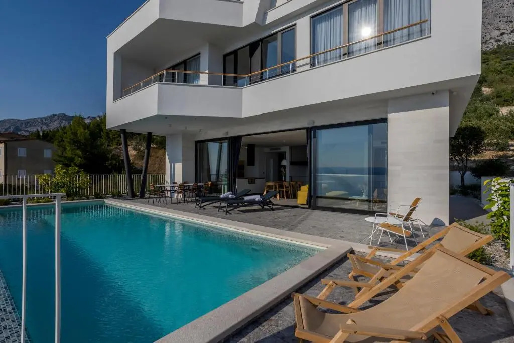 Villa Monachus 1