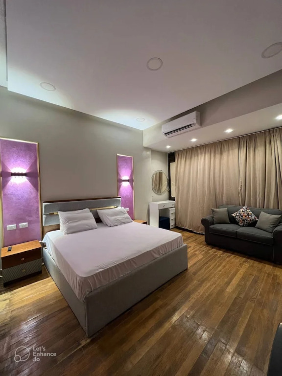 Lucky Hostel