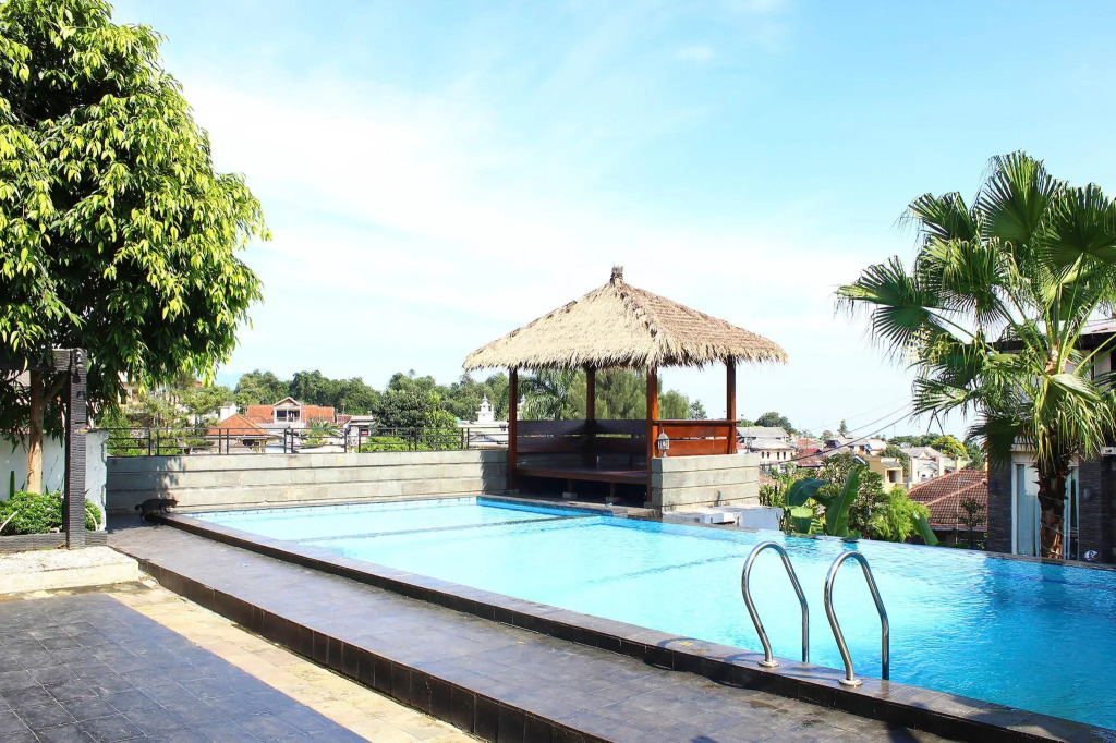 The Rizen Hotel