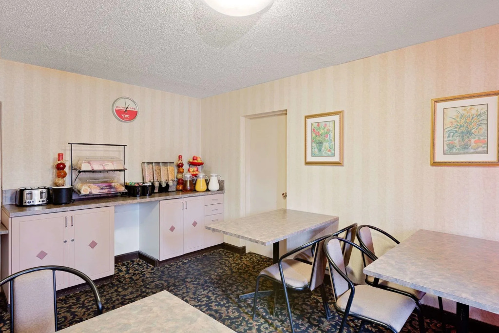 Metro Inn Calgary Northwest