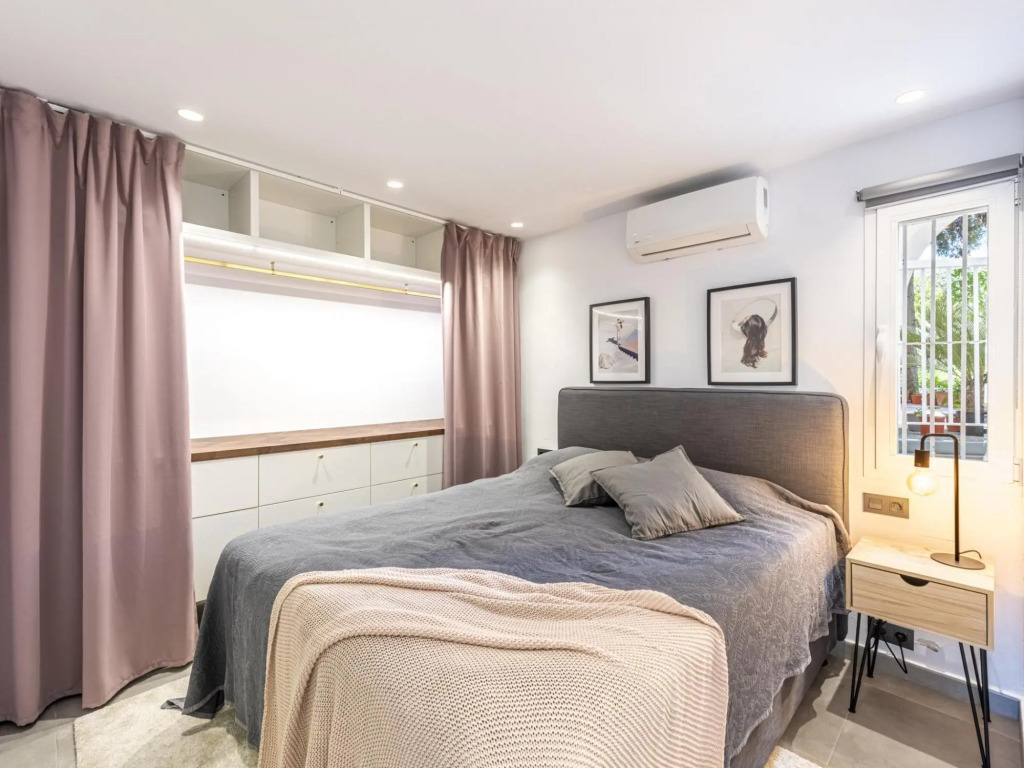 Azahara1 Beautiful apartment frontline golf