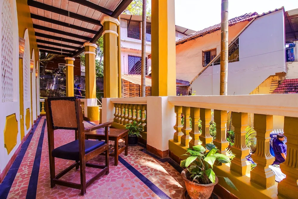 OYO 15899 Home Luxury Studio Panjim