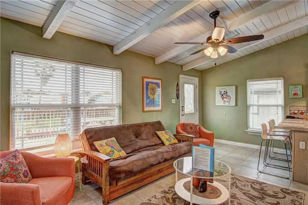 A Lil Nauti 2 Bedrooms 1 Bathroom Home