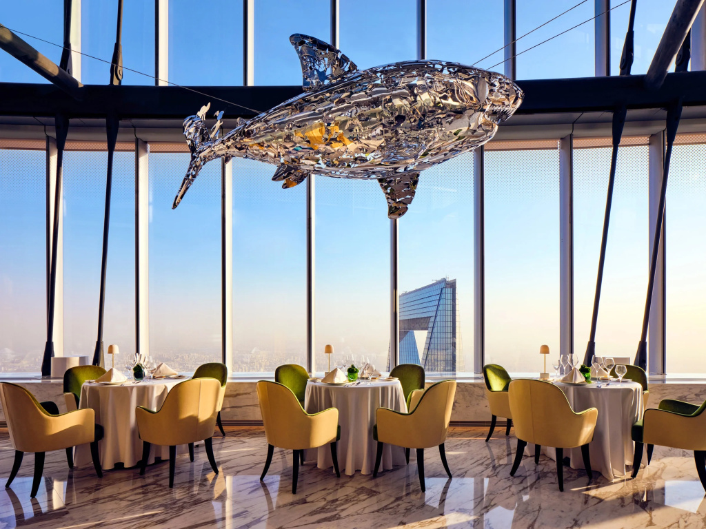 J Hotel, Shanghai Tower