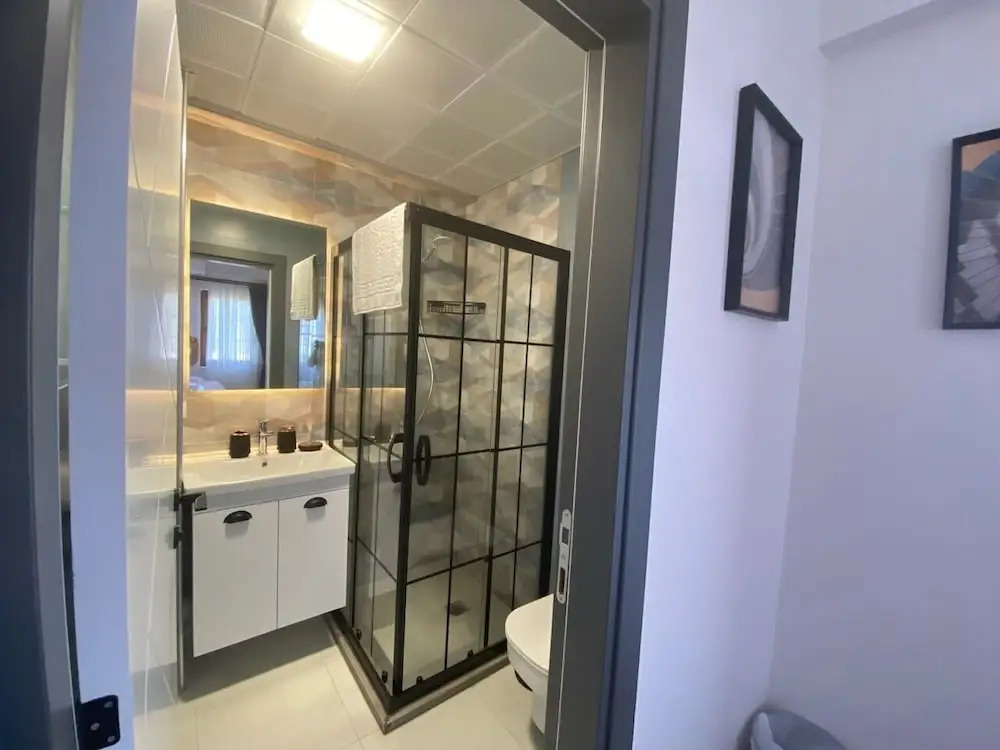 Tinos Otel & Bağ Evi 12 Yaş Üstü